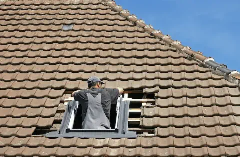 Pose de velux - Fresne-Saint-Mamès